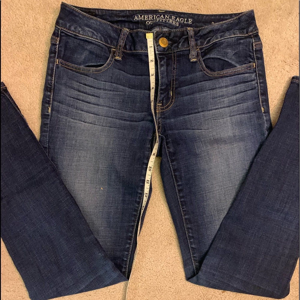 American Eagle size 6 Jeans